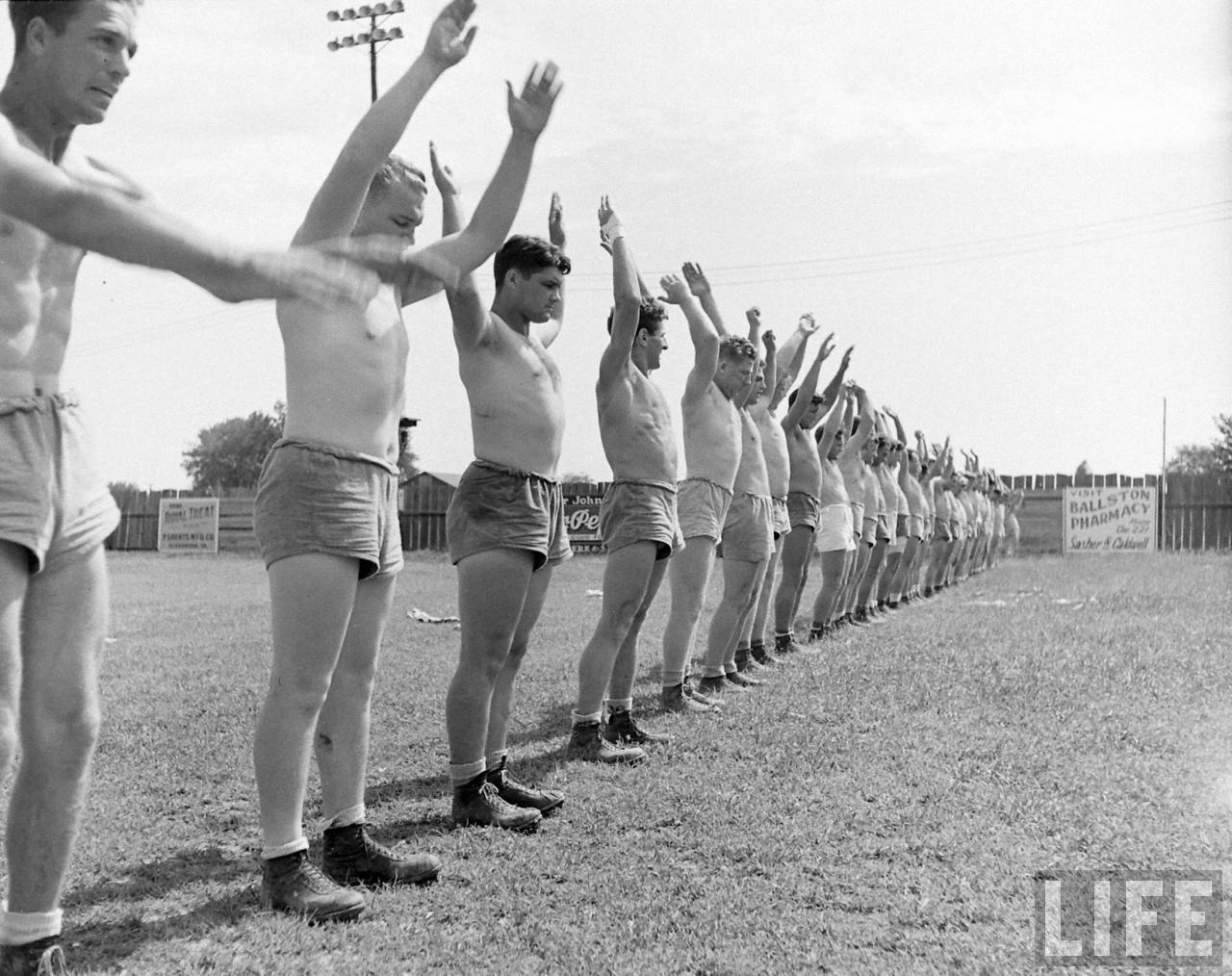 1938 Redskins LIFE