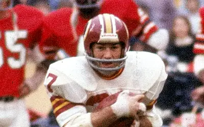 Pat Fischer